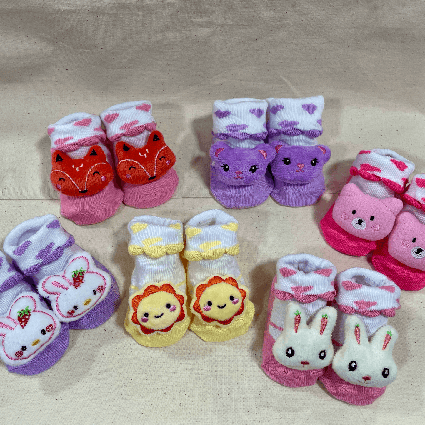 Calcetin antideslizante con peluche beba - Palimu