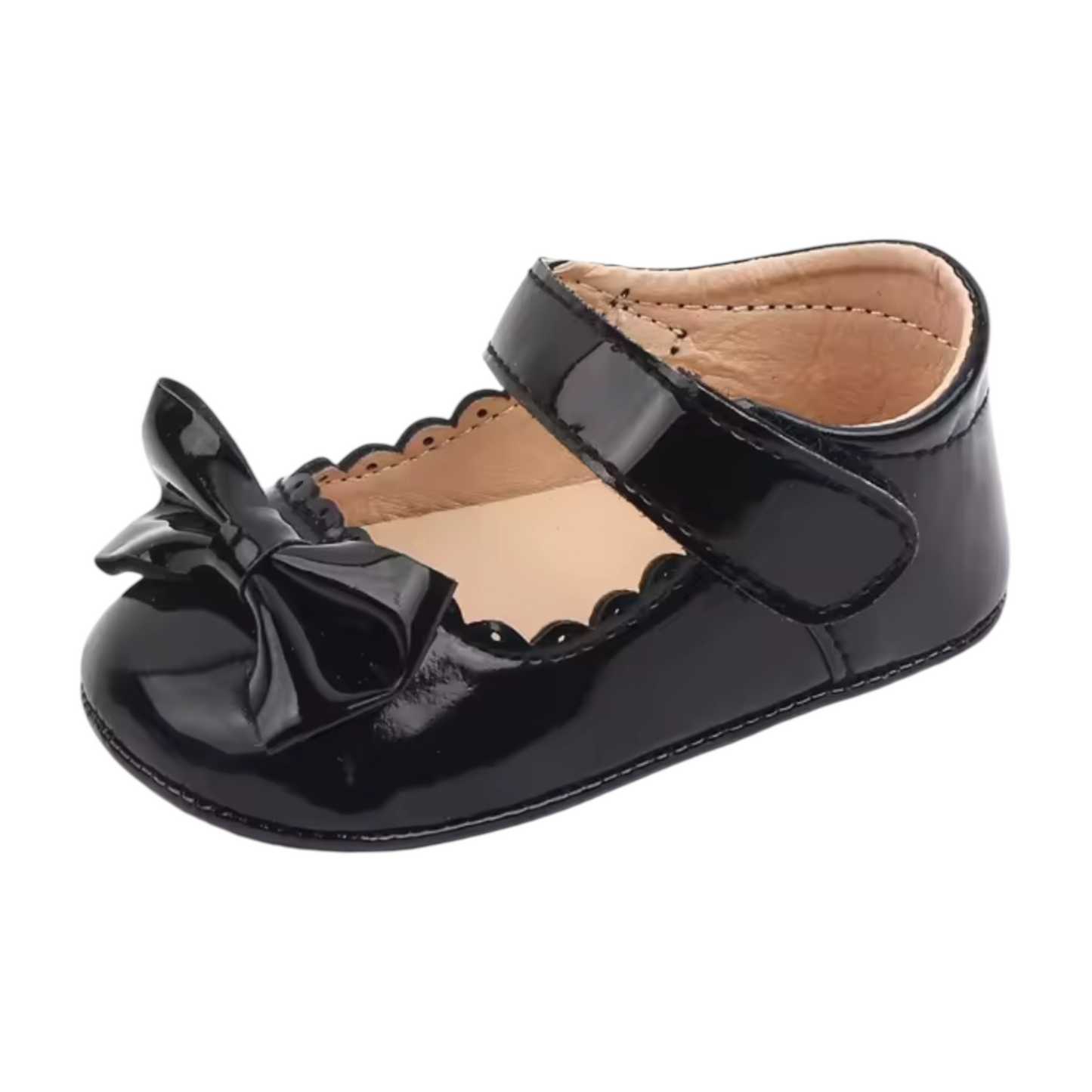 Zapato de charol beba