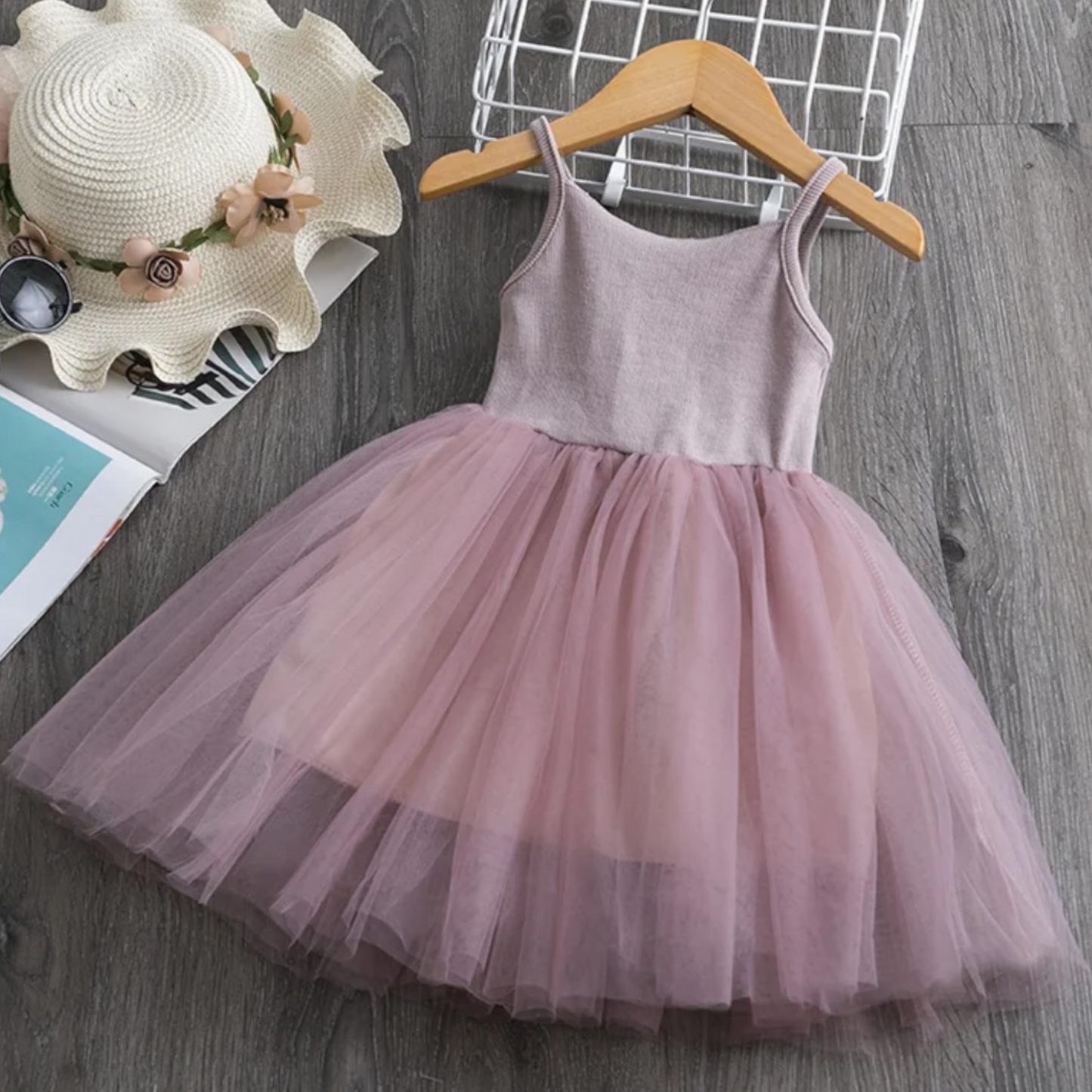 Vestido de algodón con tul