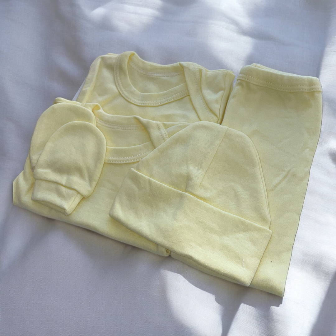 ajuar liso amarillo palido