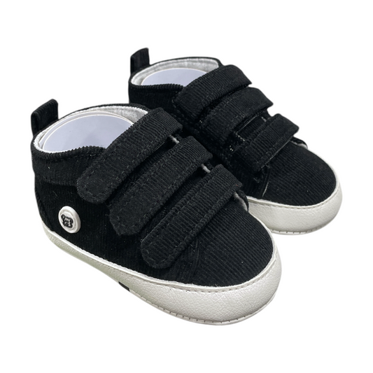 Zapatilla negra bebé